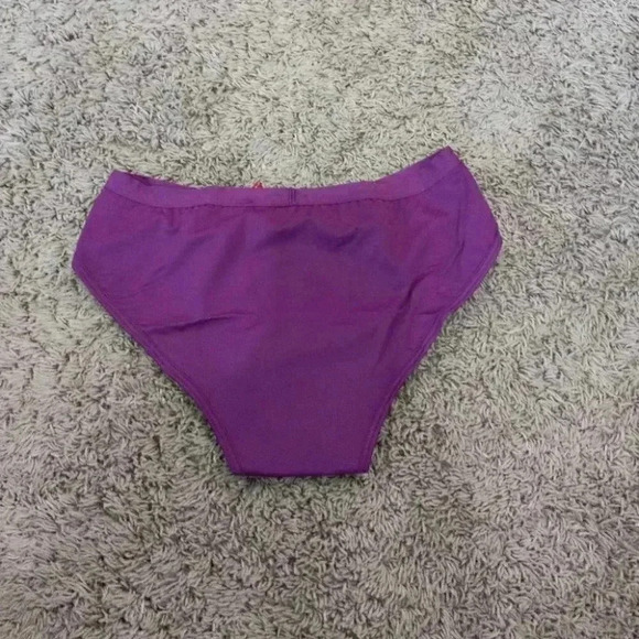 Thinx Sport Period Panties for Working Out - Picture 2 of 3